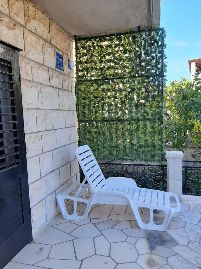 Giovanna - Spacious Lovely Apartment Supetar Buitenkant foto