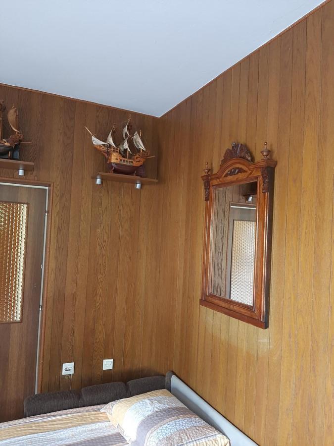 Giovanna - Spacious Lovely Apartment Supetar Buitenkant foto